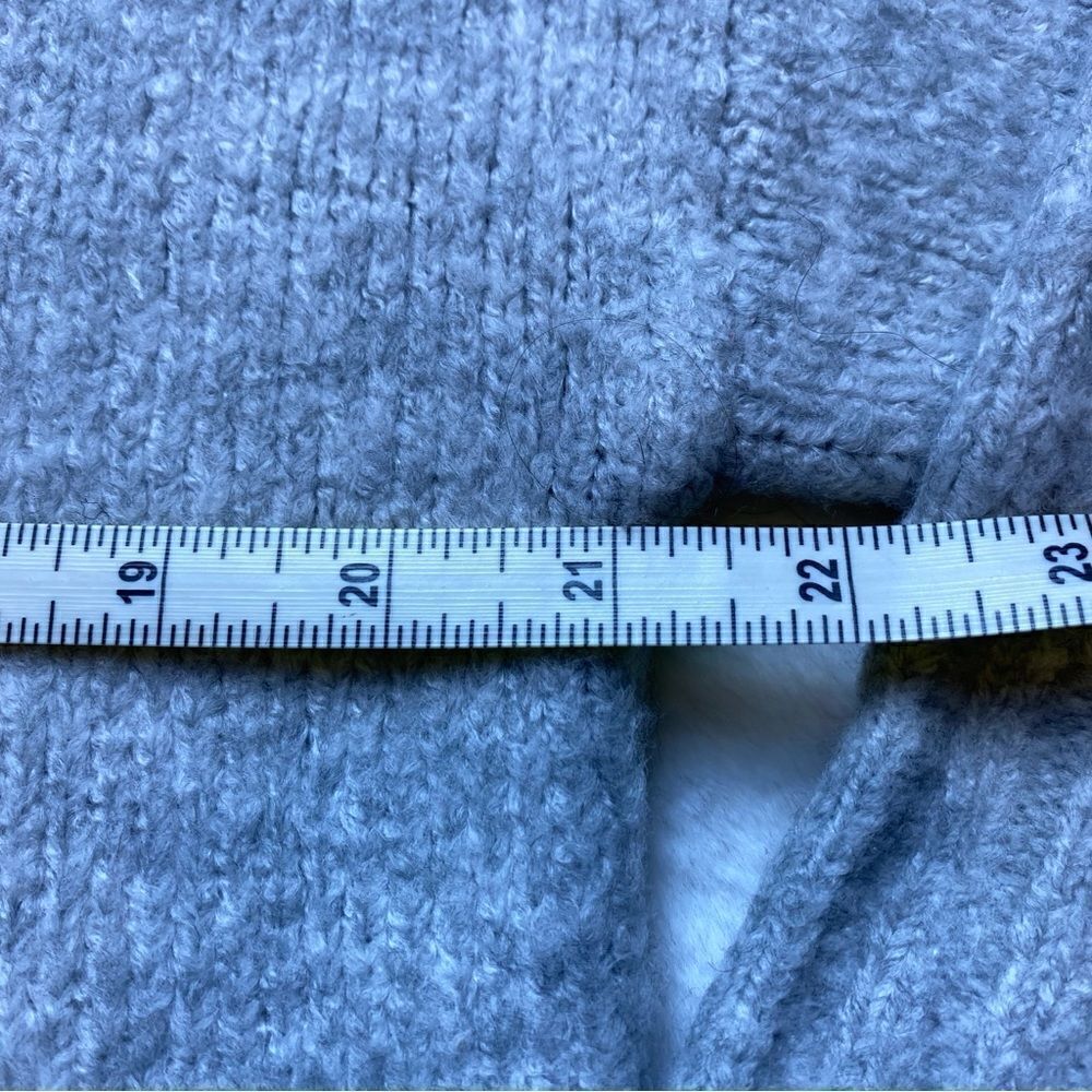 TopShop Gray Crew Neck Long Sleeve Sweater Size 2 - Picture 8 of 10